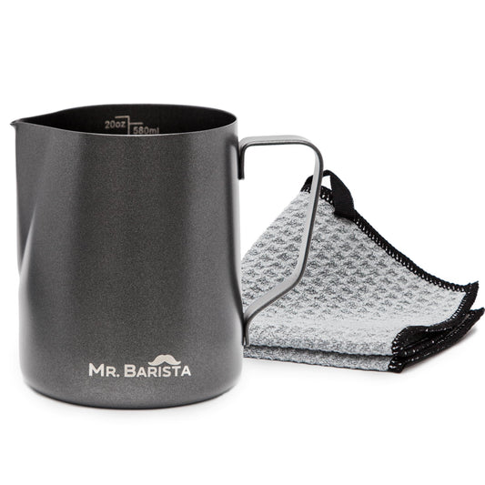 Professional Barista milk jug made of stainless steel - with Teflon coating - Latte Art spout
